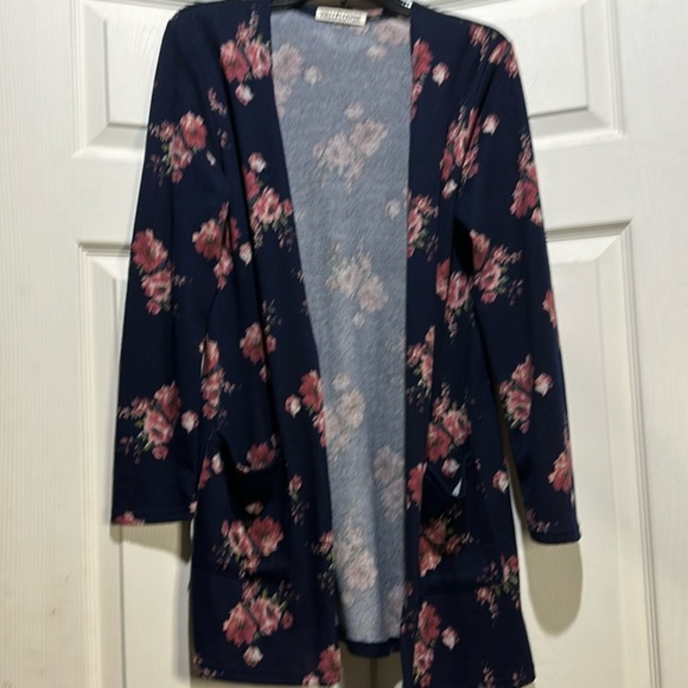Navy floral long shrug lightweight sweater. Size small